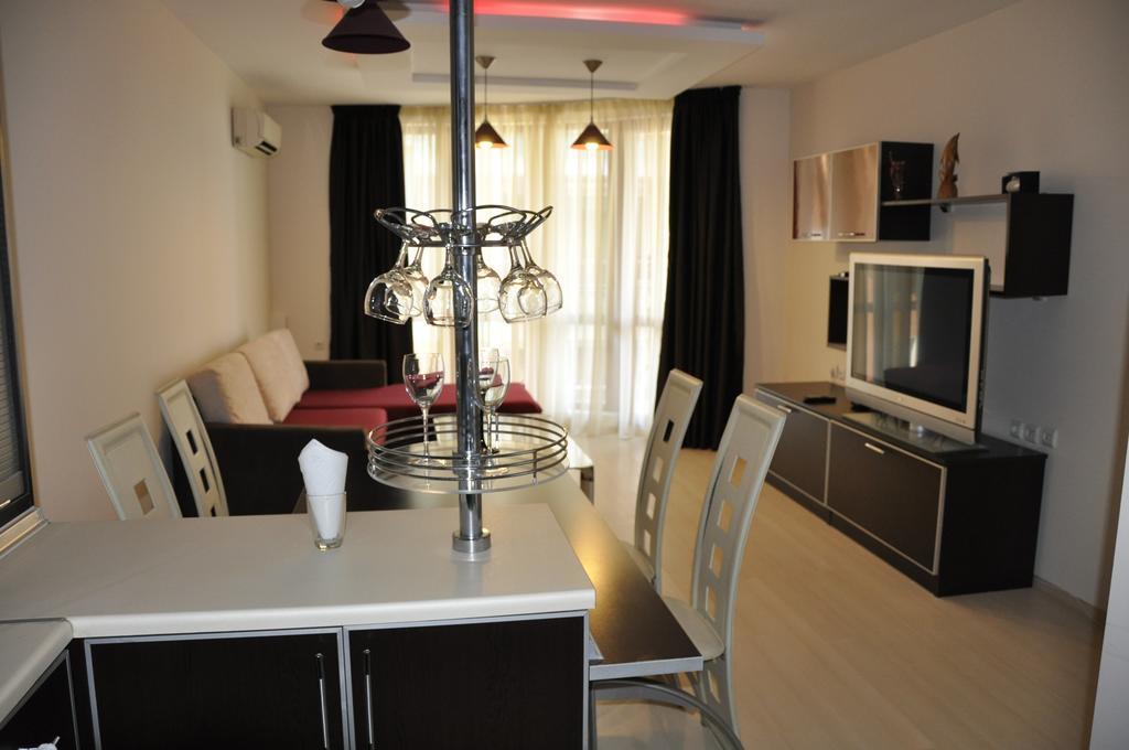 Black Sea Brееze Apartment Varna Exterior foto